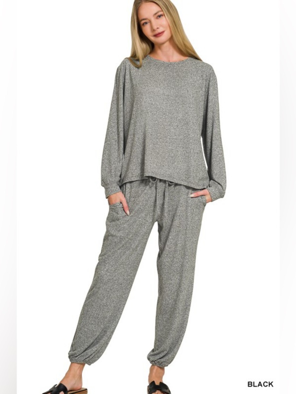NWT Zenana SOFT MELANGE HACCI LONG SLV TOP &
JOGGERS SET Black